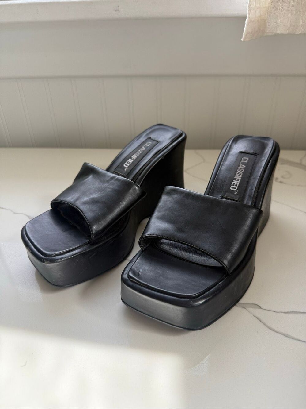 Y2K Vintage Black Chunky Platform Wedge Sandal Faux Leather Size 5.5